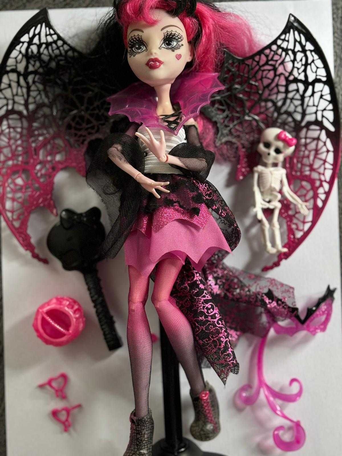 Monster High Ghouls Rule Draculaura Doll