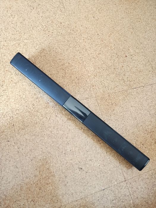 Coluna de som como nova