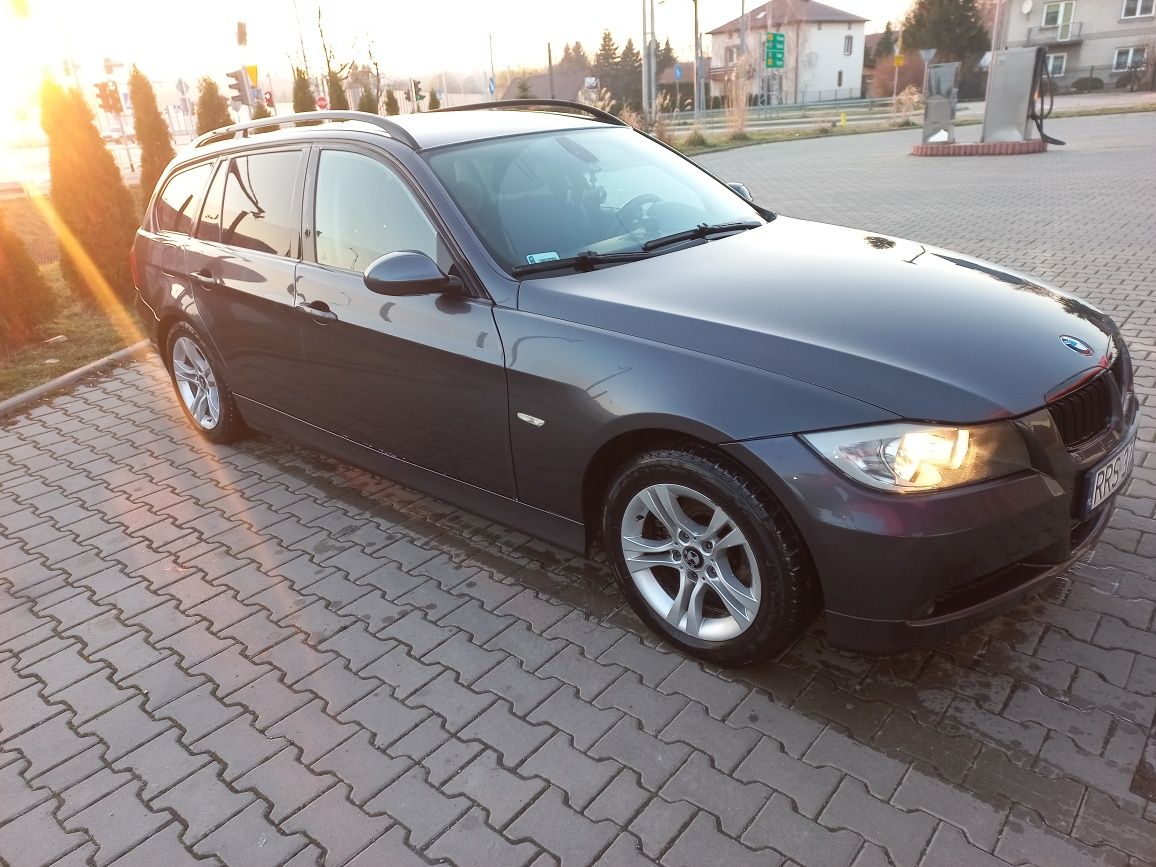 BMW 320 e91 2008