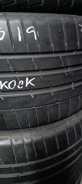 Pneus  245/35/19