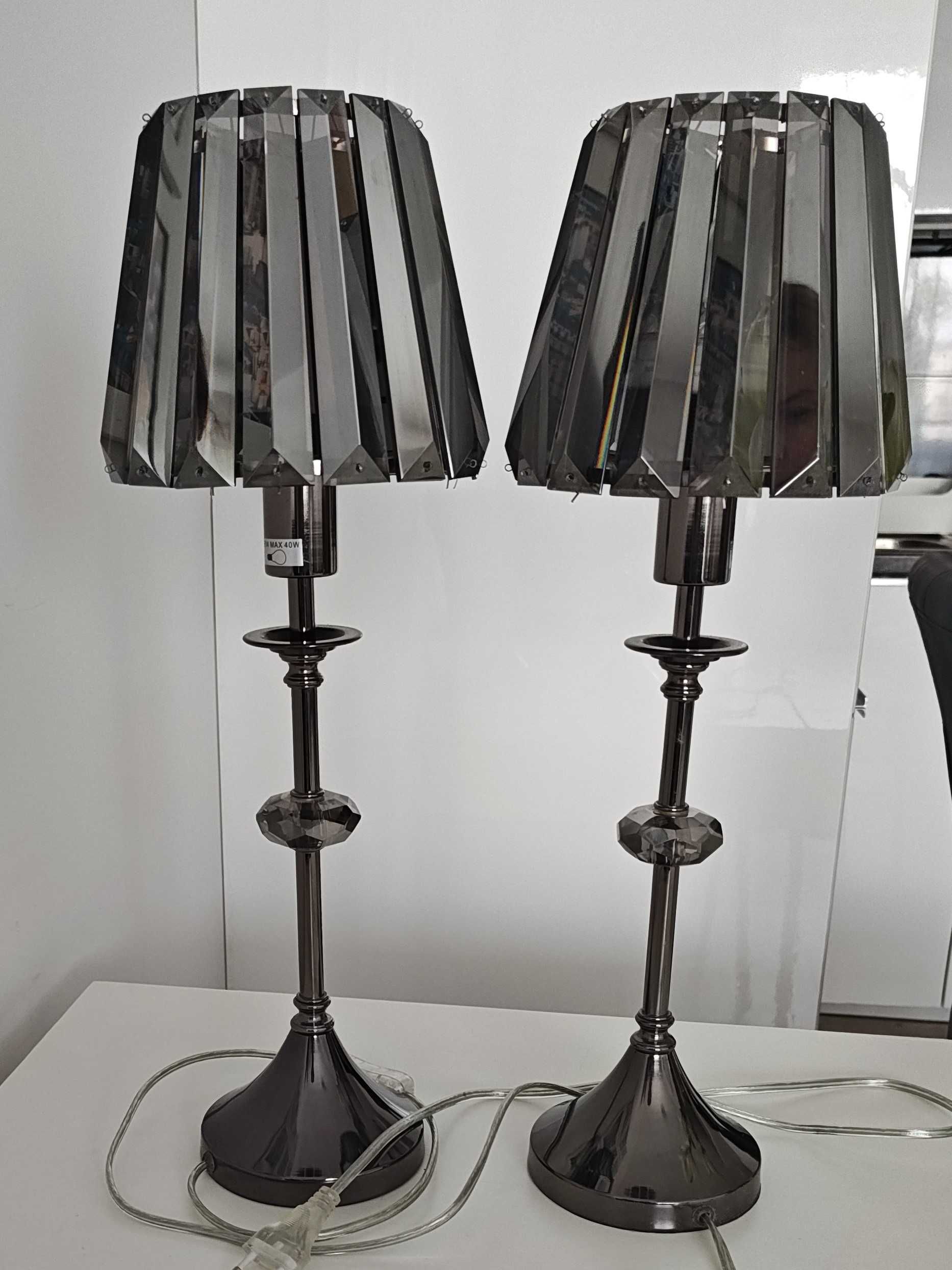 Dwie lampki nocne