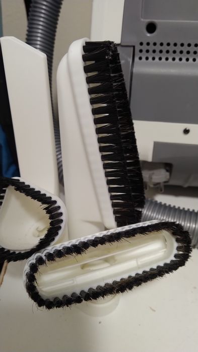 Aspirador de pó e água