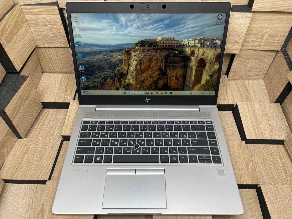 №5437 Ноутбук HP mt45 14" FHD IPS Touch/3 Pro 3300U/8Gb/SSD256Gb