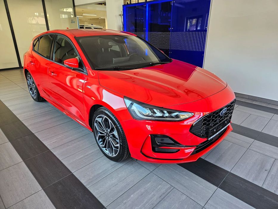 Ford Focus 1.0 EcoBoost 125KM M6 ST LINE X * od ręki różne kolory *