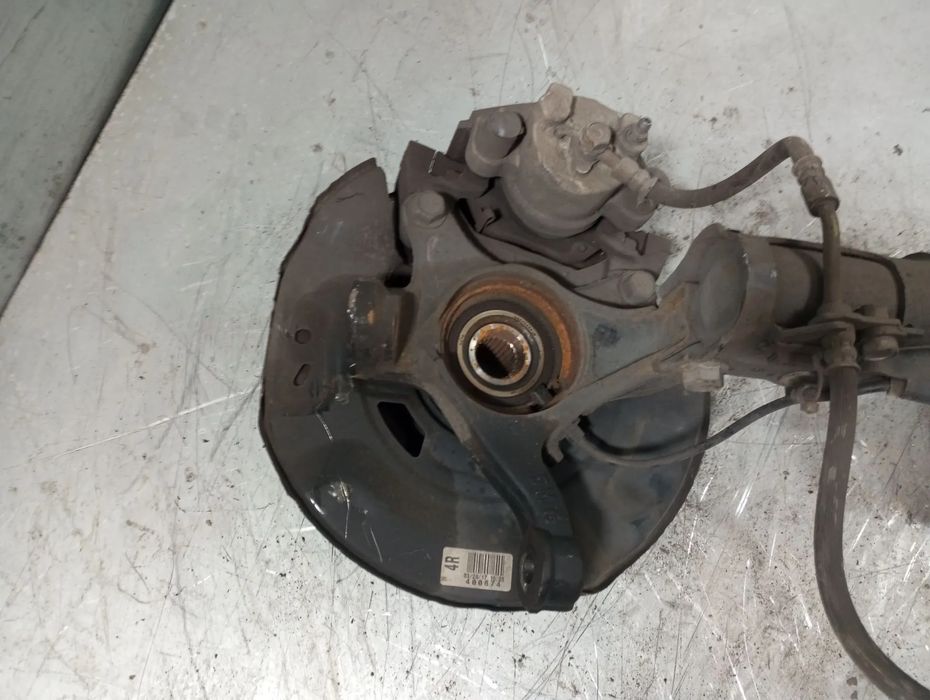 Manga de eixo frente direita TOYOTA Yaris (_P13_)