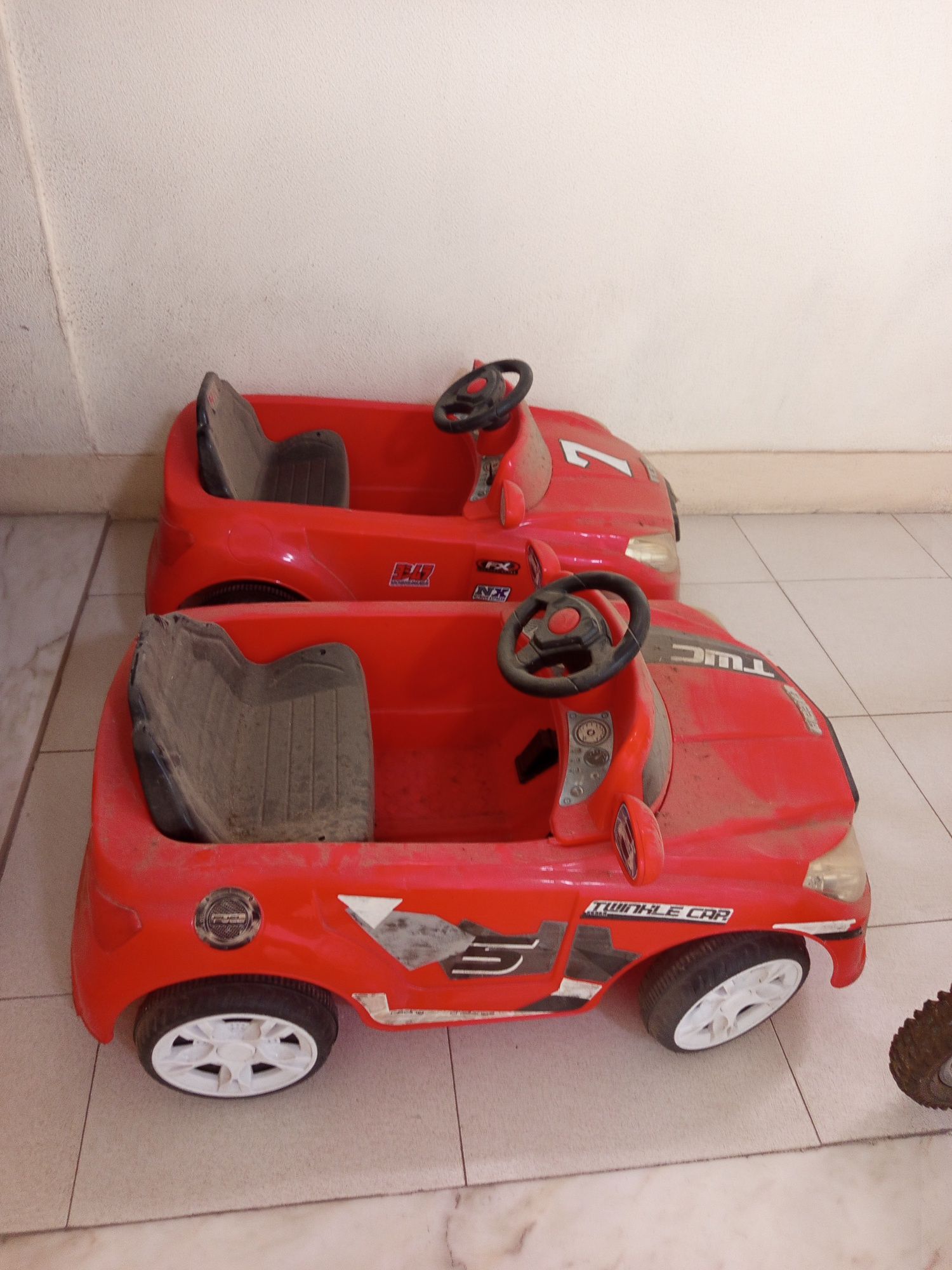Carro elétrico para peças