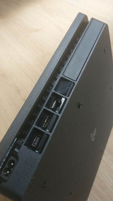 Konsola Sony PlayStation 4 slim 500gb