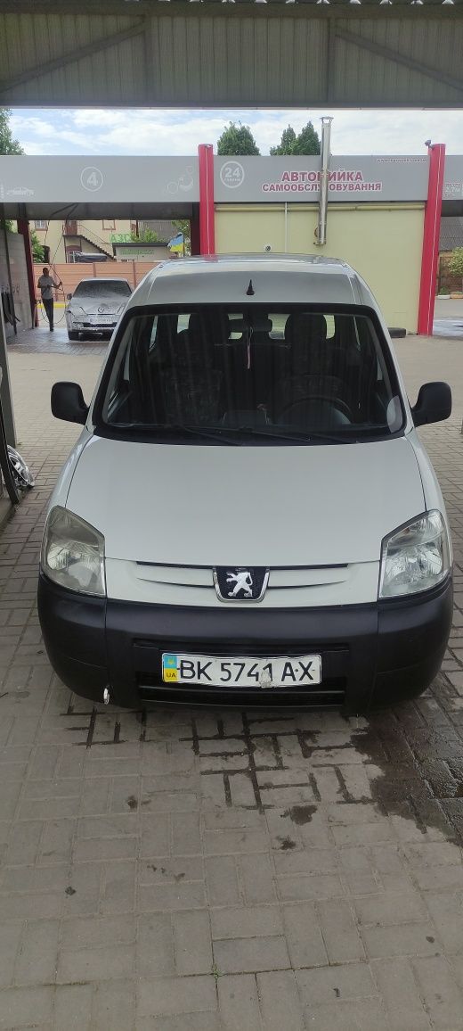 Peugeot Partner 2008р 1.6hdi