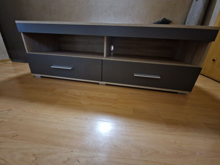 Szafka RTV / pod telewizor 135x45x45 – drewno + grafit