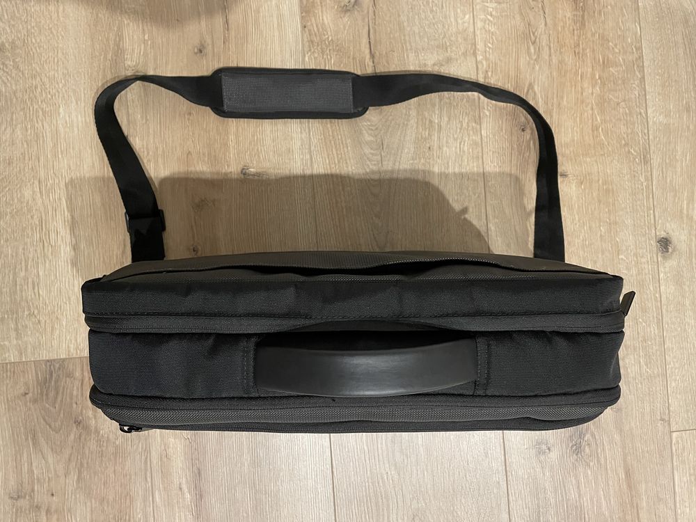 Torba Lenovo ThinkPad Professional Top-load Case 15,6" Czarna