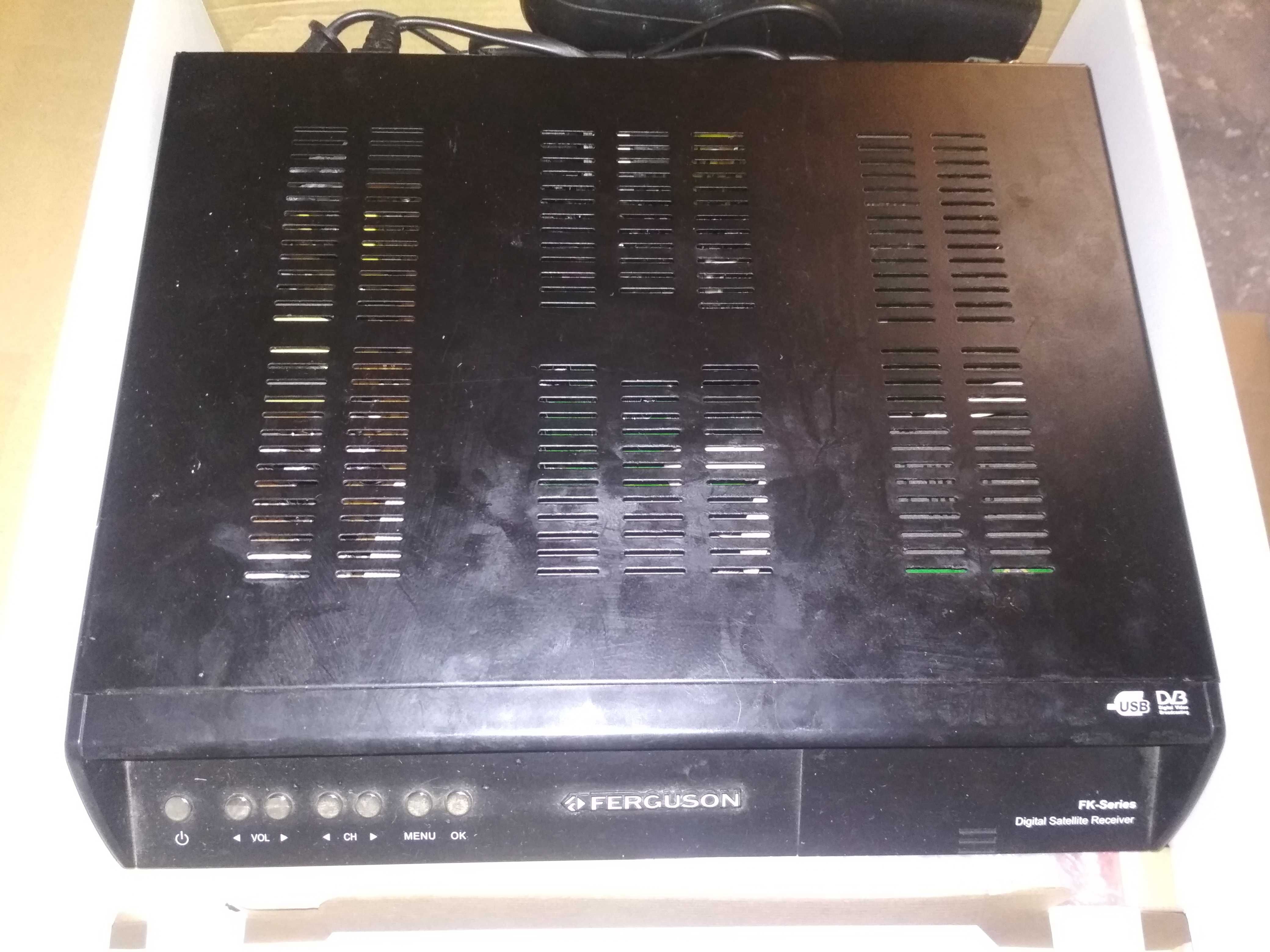 Tuner satelitarny DVB-S FERGUSON FK-6900 CR dekoder