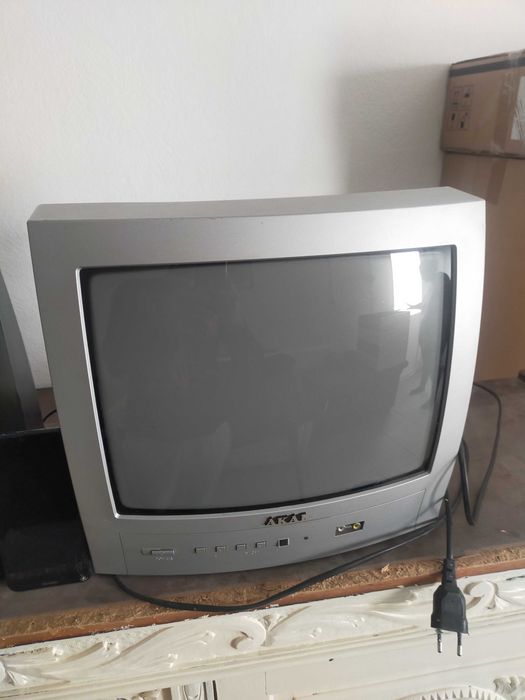 TV + telemóvel Huawei