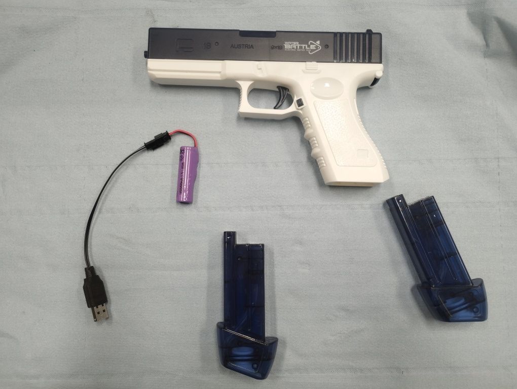 Pistola de água a bateria