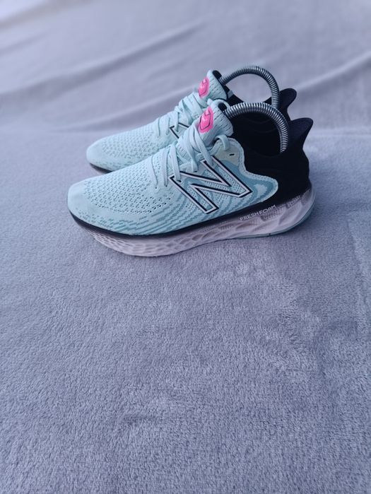 Женские кроссовки New Balance р38.5-39