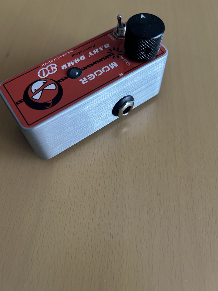 Amplificador Mooer baby bomb