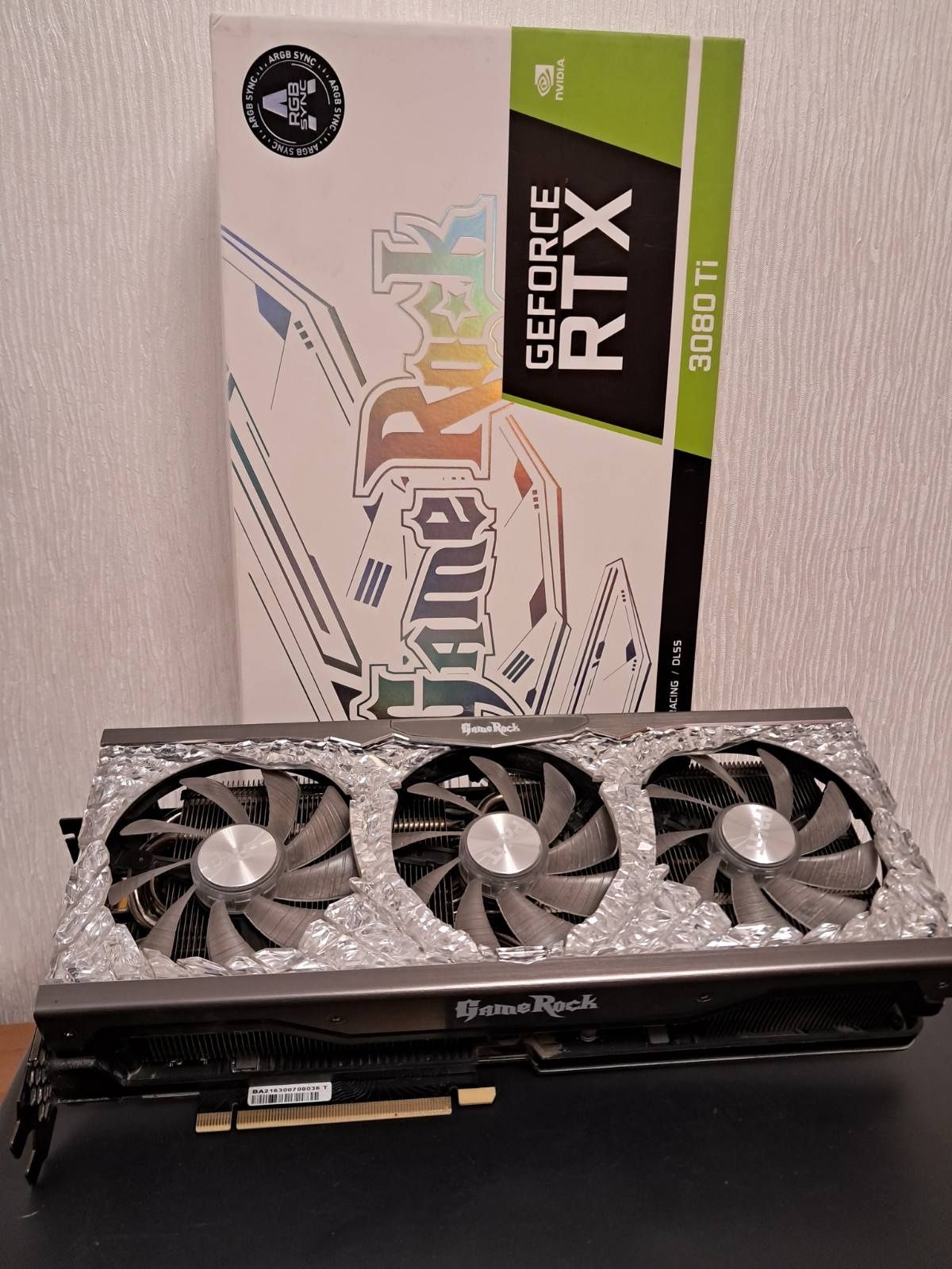 Видеокарта Palit Gamerock RTX 3080 Ti как НОВАЯ пломбы и другие
