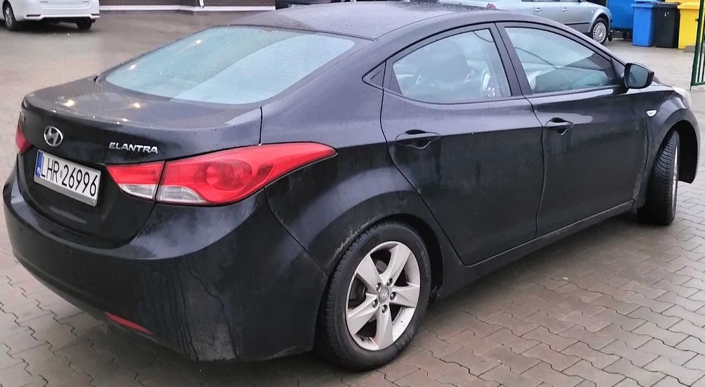 Hyundai Elantra 1,6 B-gaz