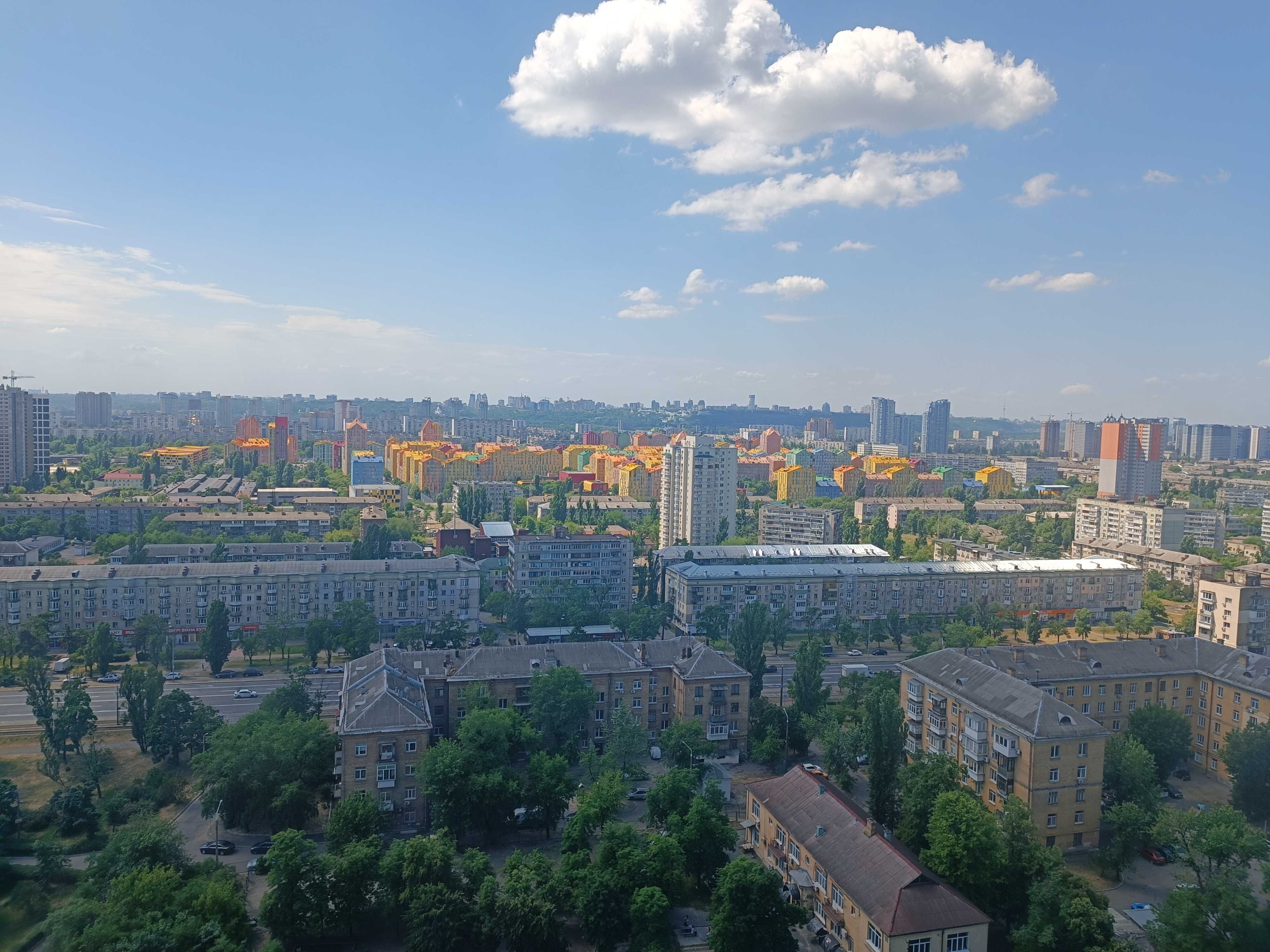 Продається 3к квартира 77кв.м /Лобачевського пров., 7 /Дніпровський