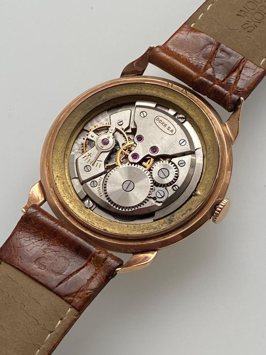 Złoty zegarek Doxa 14 k. Krab vintage