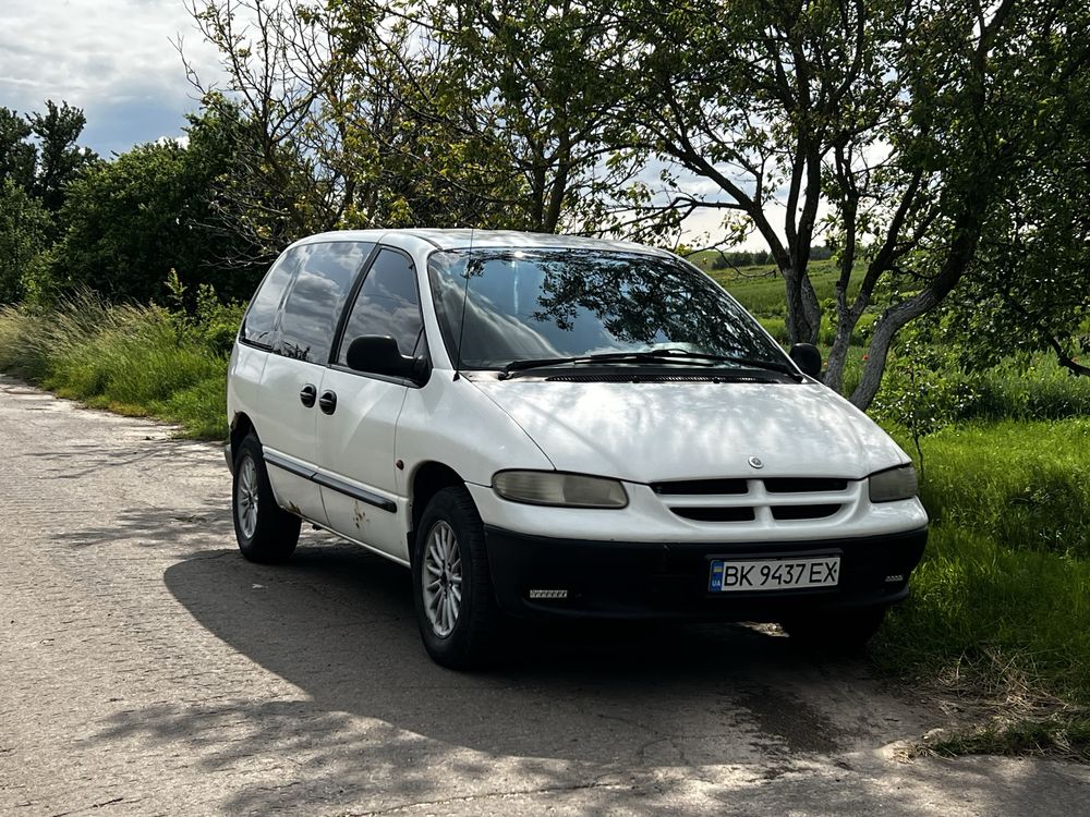 Продам автомобіль Dodge Ram Van 1999