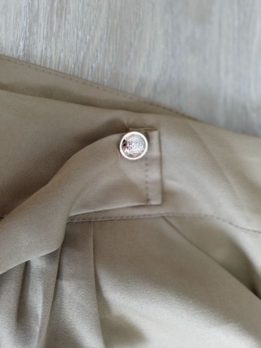 Eleganckie damskie spodnie z wiązaniem w pasie rozmiar S/M