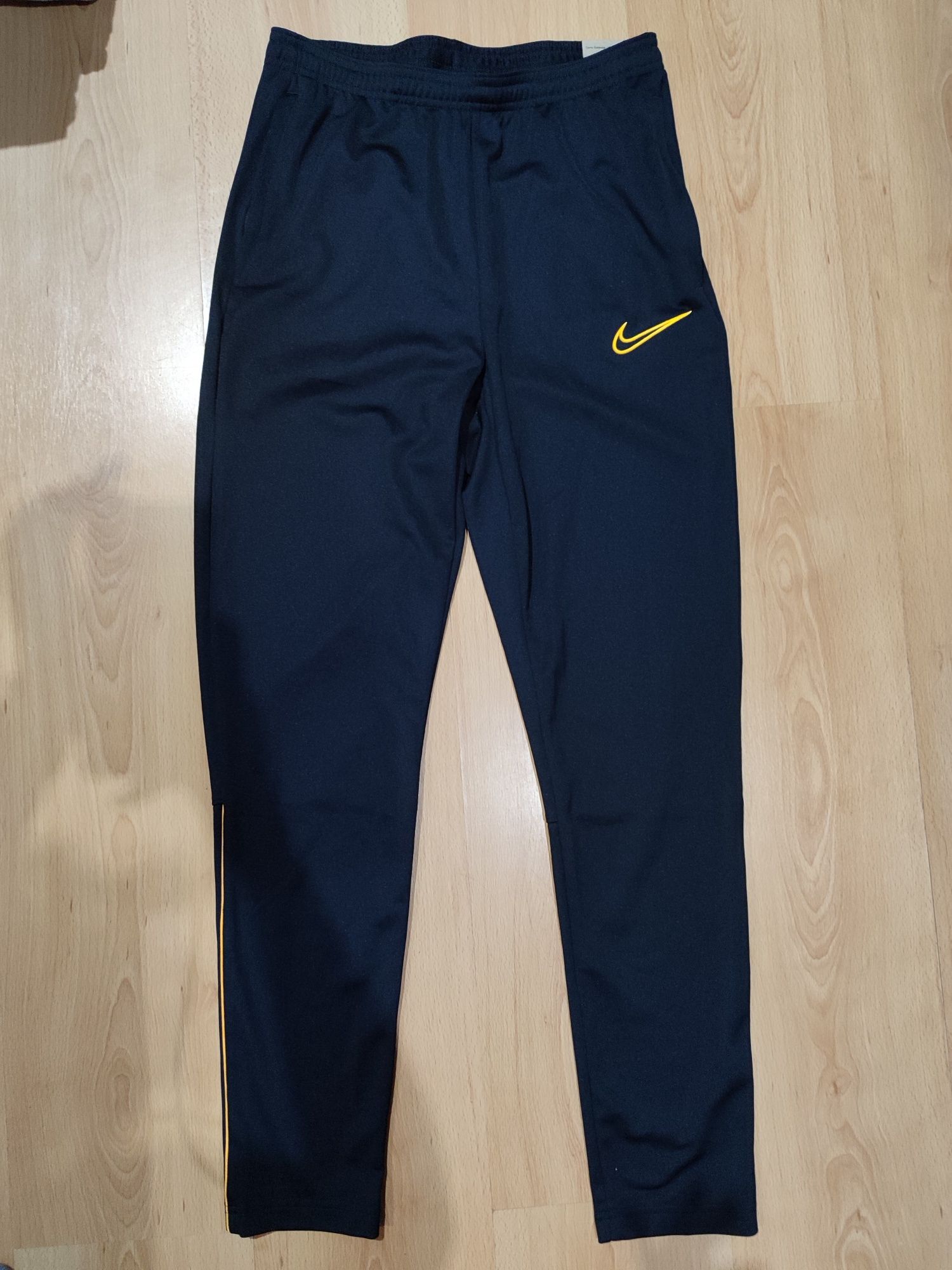 Conjunto Fato de Treino Nike