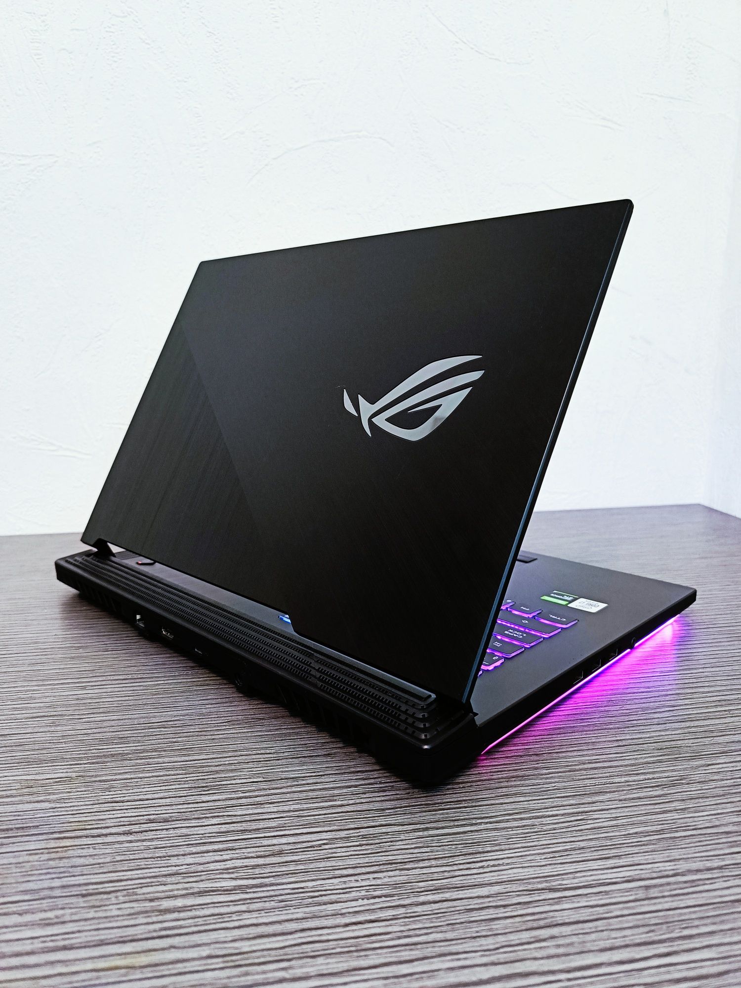 Игровой Asus ROG GTX 1650/Ryzen 5 4600H/RAM 16/SSD