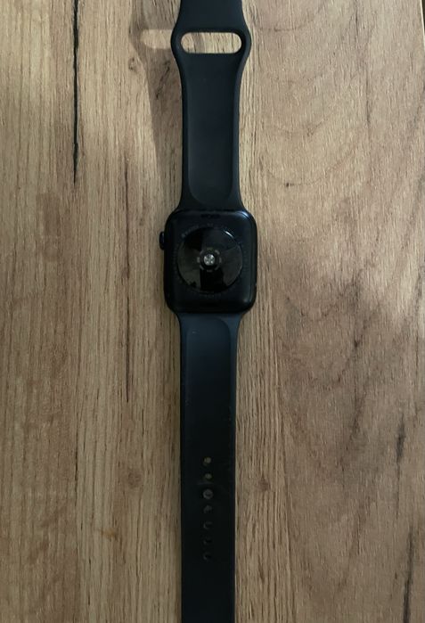 Продам apple watch se 2