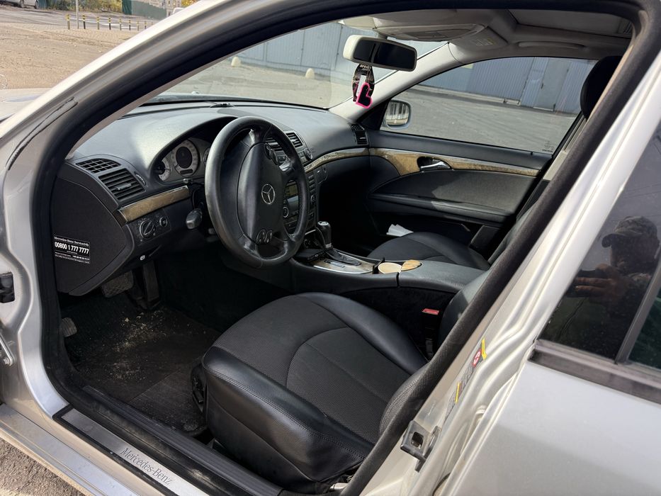Продам мерседес е211 2.0 бензин 2006год Mercedes е211