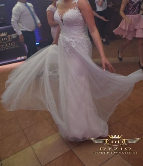 Suknia ślubna w kolorze szampana