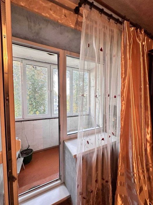 Продам 3к квартиру Солнечный Молодогвардейская Левый берег