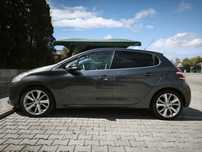 Peugeot 208 1.6 eHdi  114 CV Allure