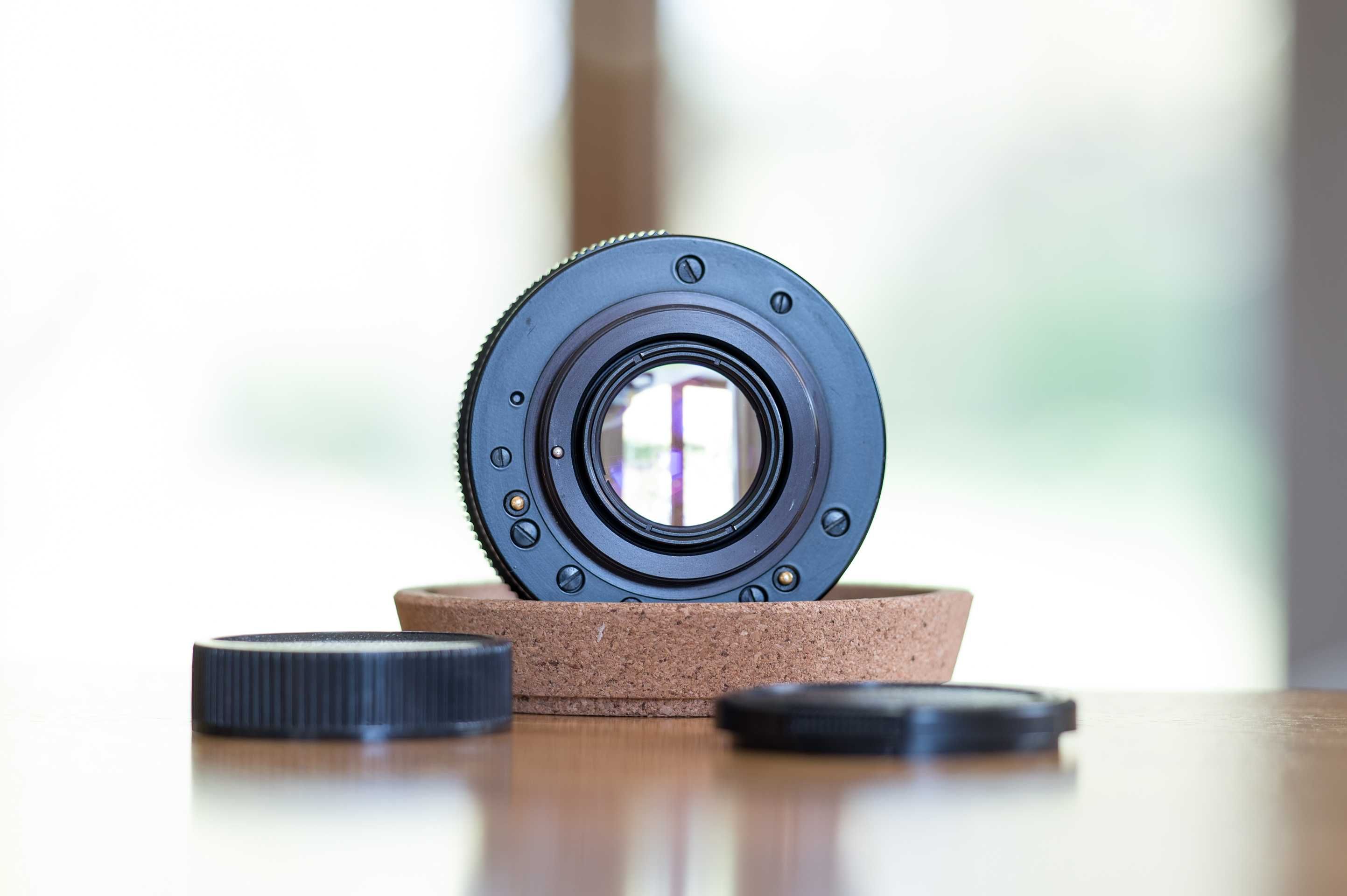 Carl Zeiss Jena Pancolar 50 f/1.8 M42 electric