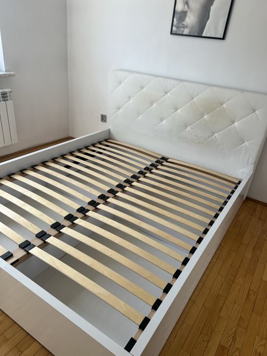 Łóżko łoże małżeńskie białe kremowe kanapa sofa  160x200