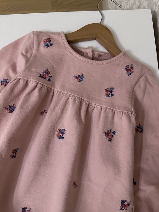 Стильні, теплі сукні  трикотажні Zara , Next розмір 3-4 роки 98-104