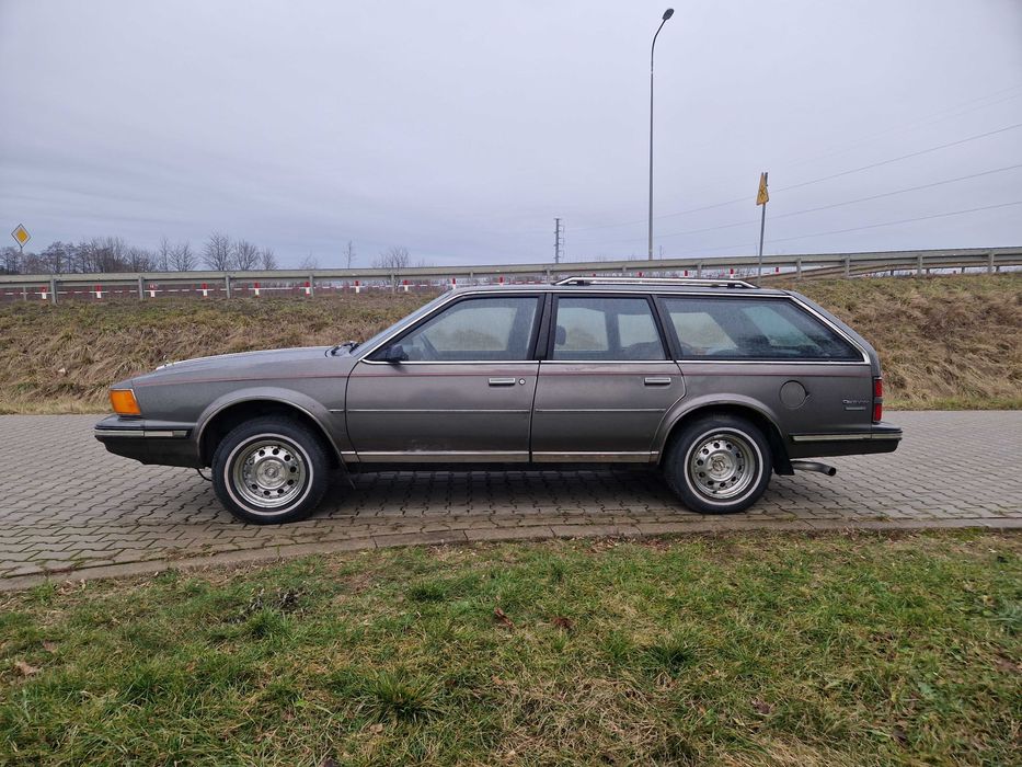 Buick century wagon jedyny taki 7 osobowe kombi piękne wnętrze