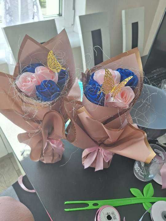 bukiet wiecznych róż -kwiatów