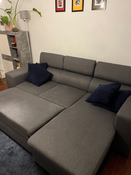 Sofá-cama c/ chaise longue, baú e dois puffs (excelente oportunidade)