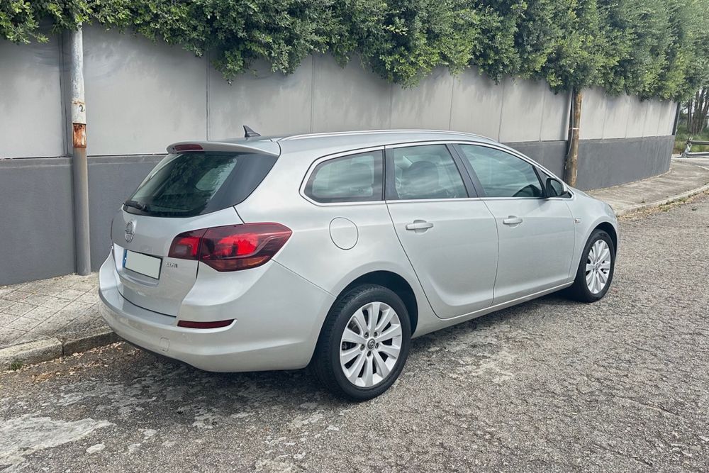 Opel Astra Sport Tourer 1.7 CDTI