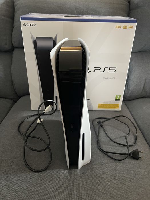 PlayStation 5 825GB Branca