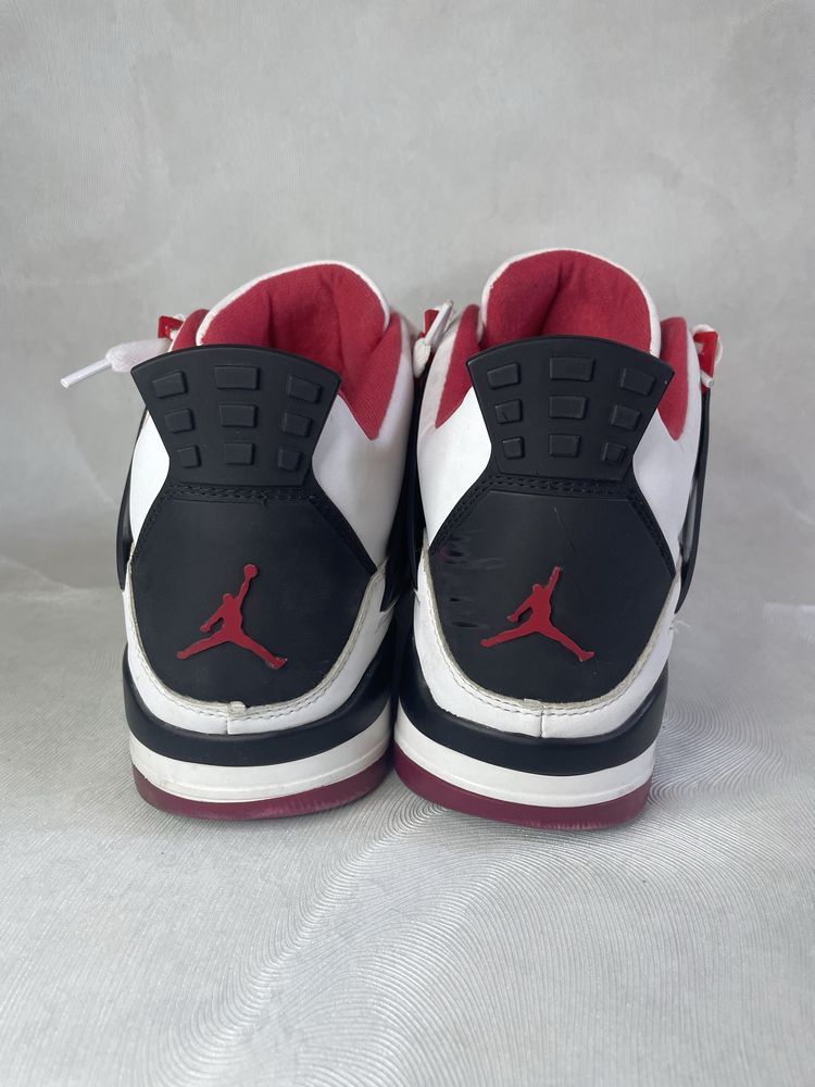 Nike Air Retro Jordan 4