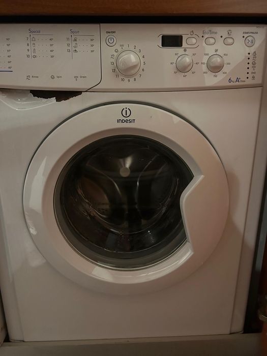 Máquina de lavar roupa Indesit 6kg classe A+