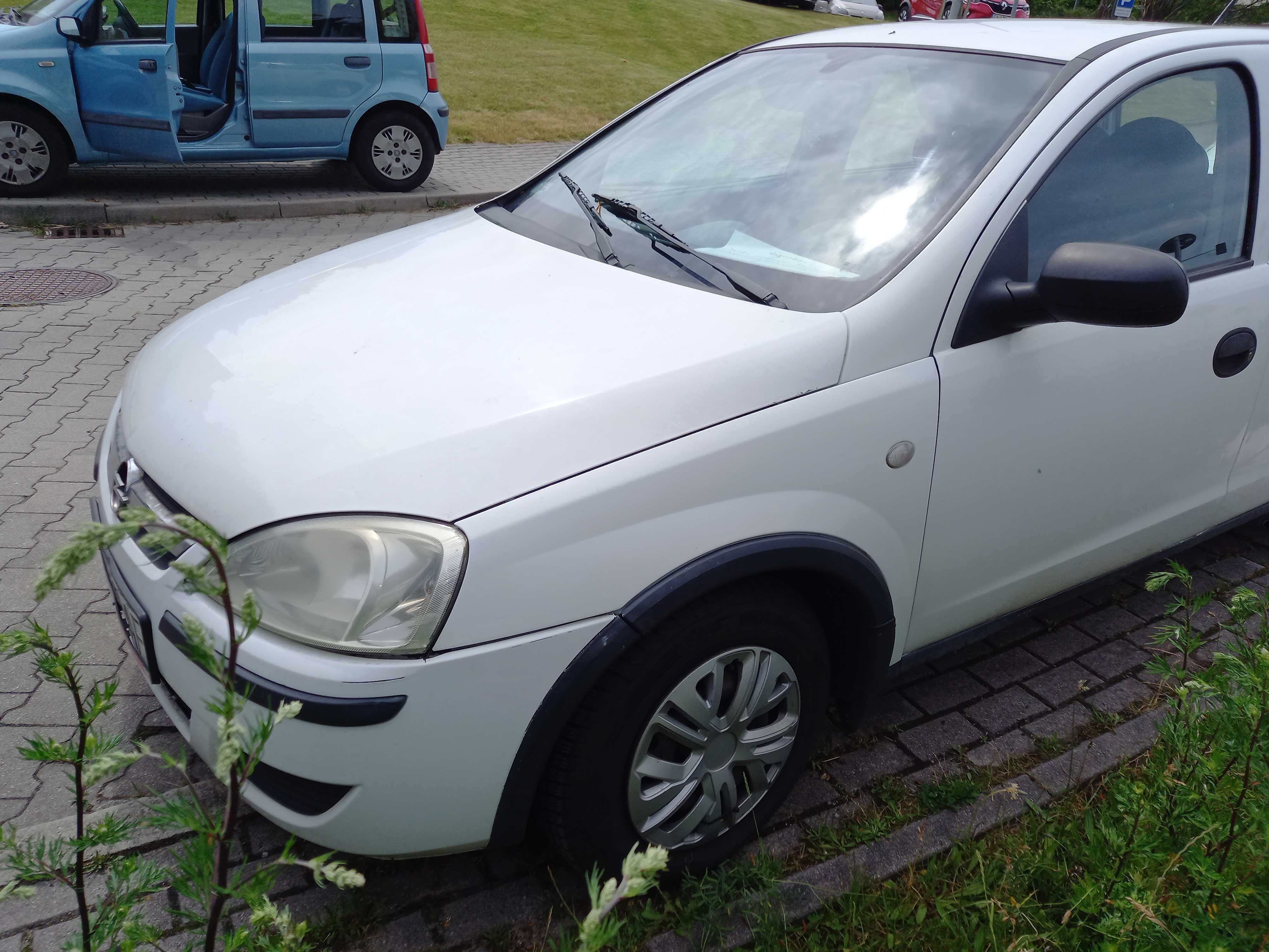 Opel Corsa 1,2 benzyna