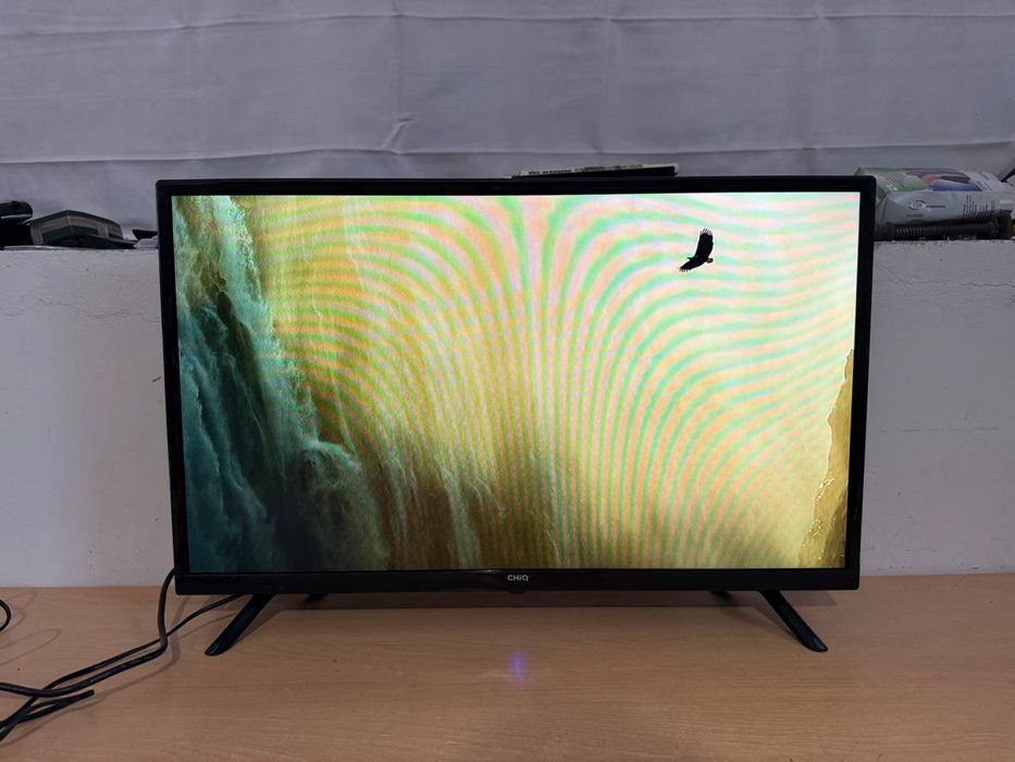 Телевізор CHiQ 32” HD LED