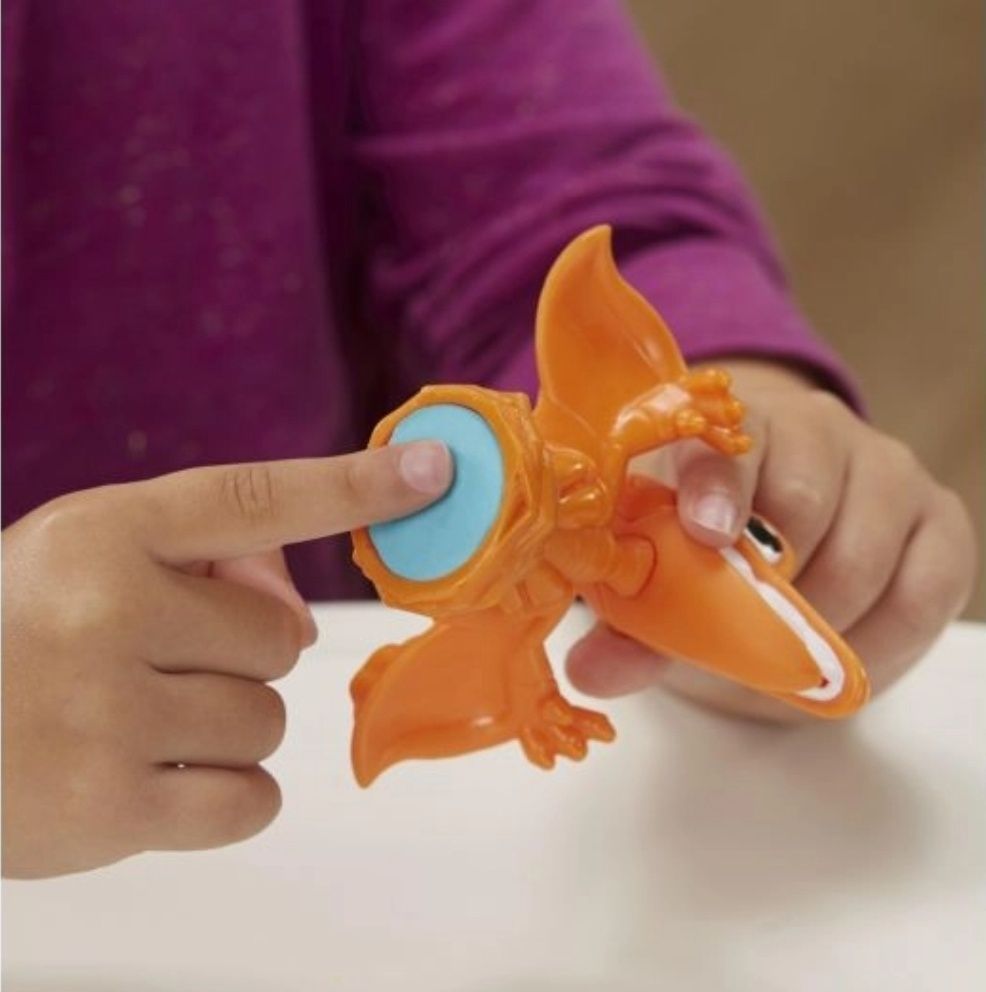 Набір для творчості з пластиліном Play-Doh Ті Рекс (F1504)