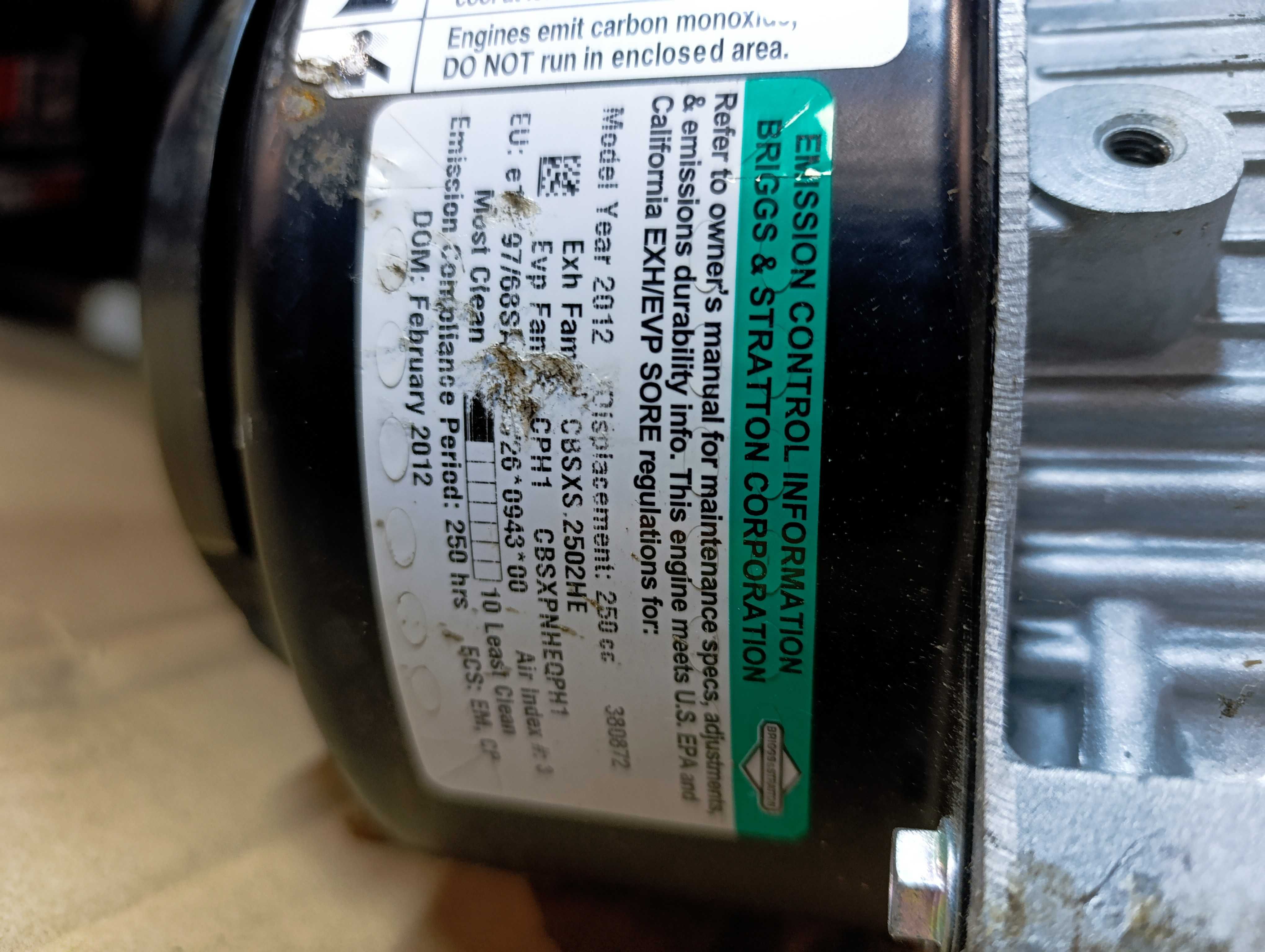Silnik spalinowy briggs & stratton  9Km  poziomy wał rębak odśnieżarka