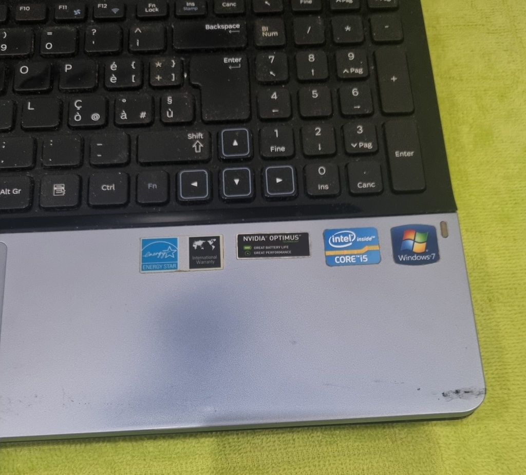 Portatil Samsung para peças Dobradiça Partida
