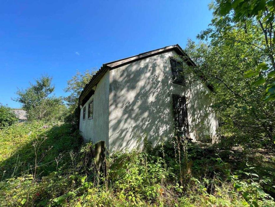 Комплекс будівель та споруд, площею 2262,6 м.кв. Вінницька обл.