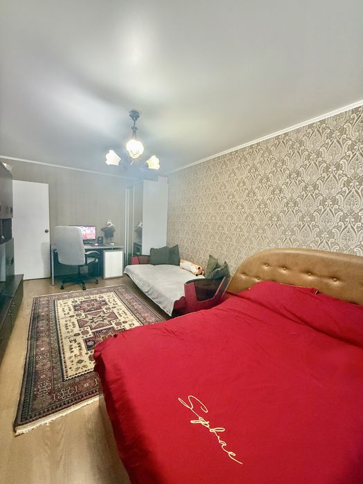 Продам 1к с балконом мкрн. Ювілейний - Співдружності ( Резніченко)