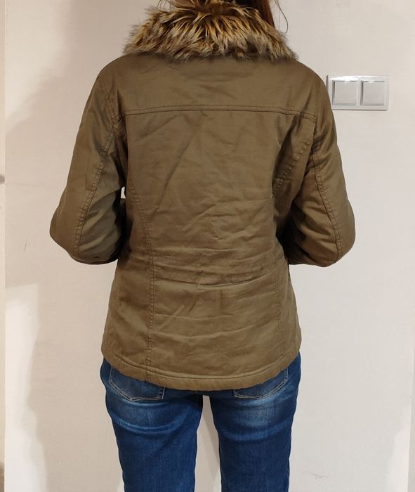 Biaggini kurtka damska ocieplana przejściowa khaki futerko bez kaptura